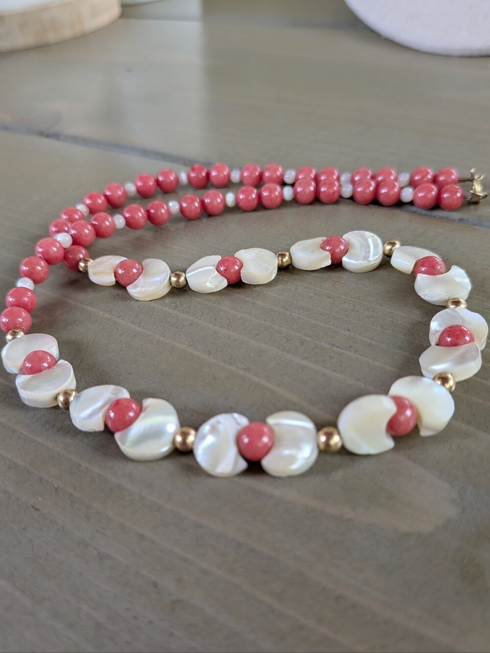 Vintage Mother of Pearl & Coral Color Bead Necklace | 19" Coastal Shell